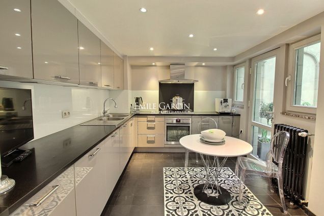 For sale - House - Brussels - Saint Gilles district - Emile Garcin Belgique - Image 4