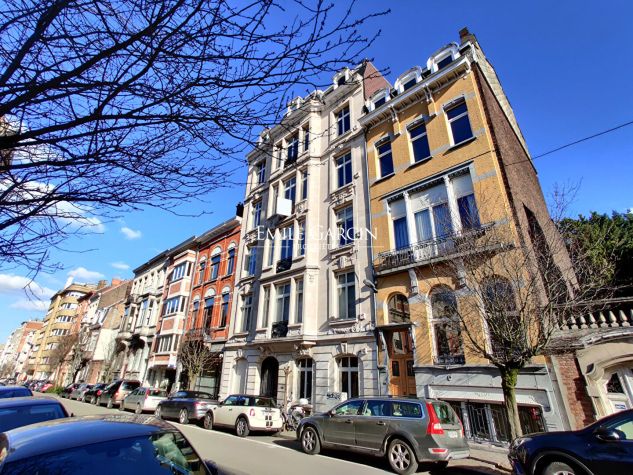 Appartement haussmannien à louer à Ixelles proche de la Place Brugmann - Emile Garcin Belgique - Image 19