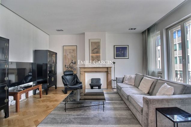 APPARTEMENT A LOUER  meublé, 3 chambres, proche de la Place Stéphanie - Emile Garcin Belgique - Image 1