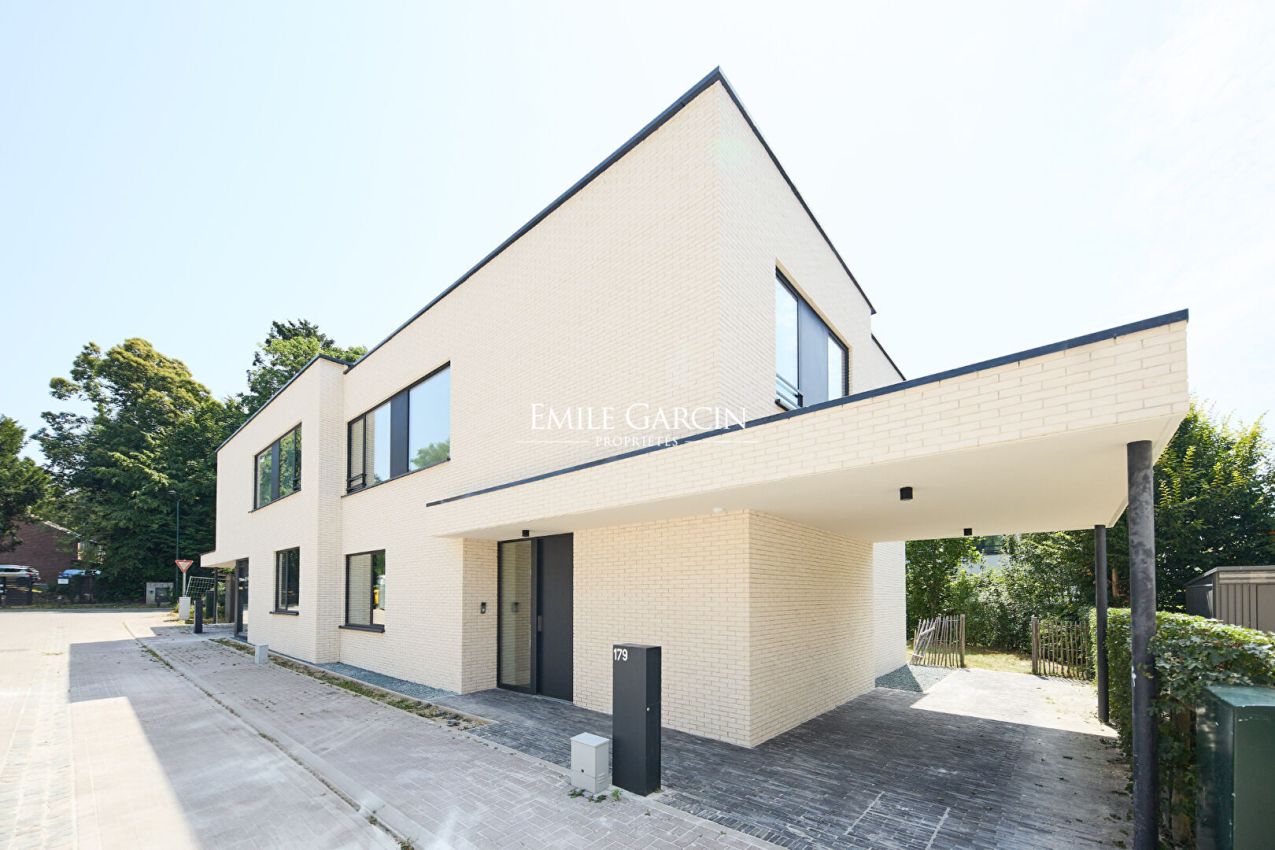Maison a louer Uccle - Emile Garcin Belgique - Image 1