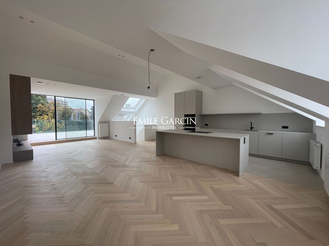 For sale - Penthouse apartment - Ixelles, Brussels - Near Bois de la Cambre - Emile Garcin Belgique - Image 2