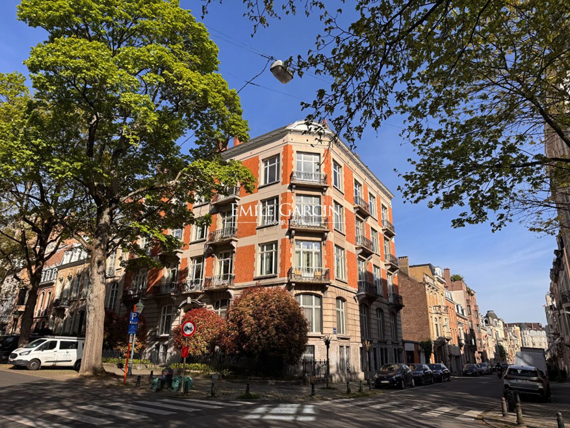 For sale - Apartment - Brussels - Ixelles/Uccle - Place Brugmann - Emile Garcin Belgique - Image 3